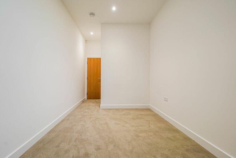 Additional image 11 of 28 Clevelands Drive, Bolton, BL1 5GJ