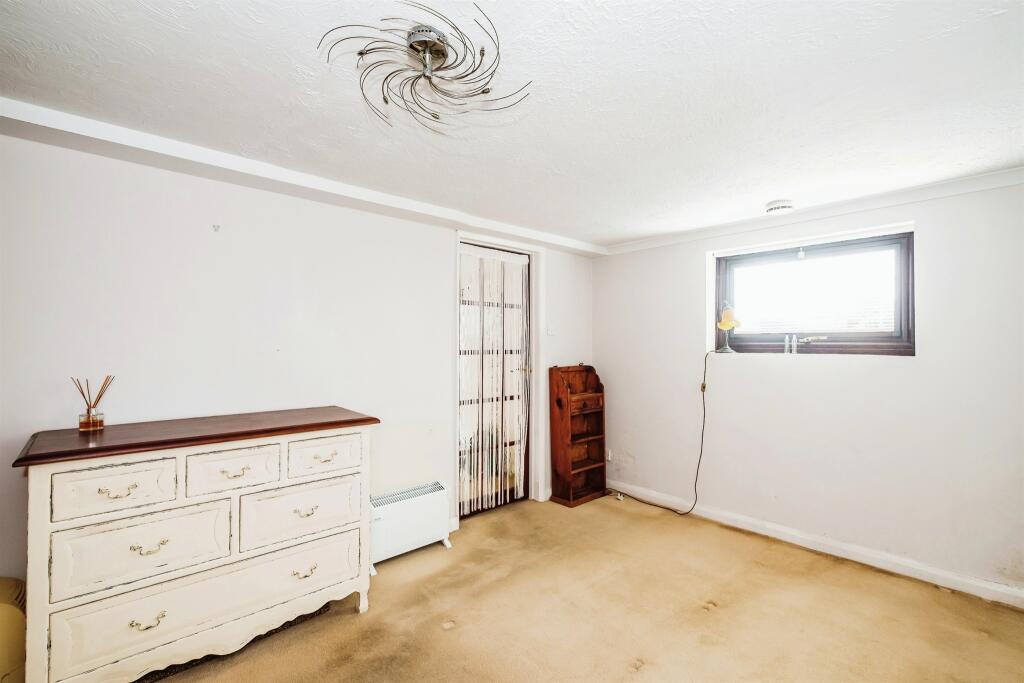 Additional image 11 of Brighton Road, LANCING