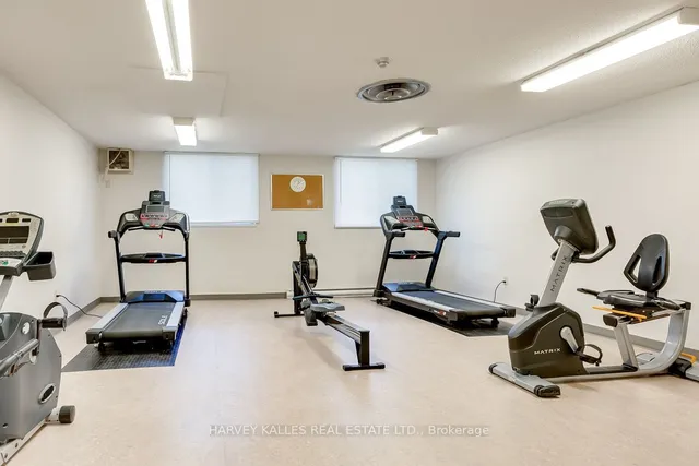 Additional image 31 of 15 La Rose Ave Unit 1514