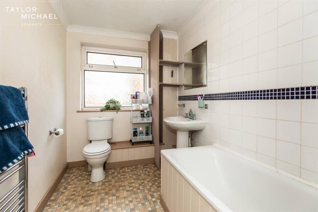 Additional image 11 of Slinfold Close, Brighton
