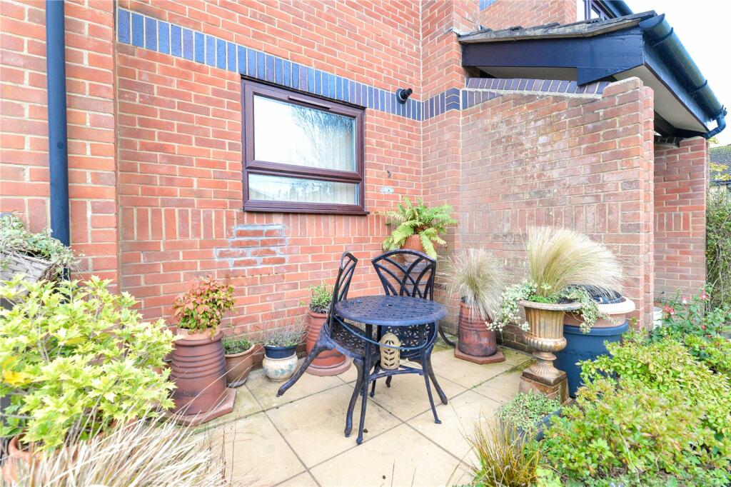 Additional image 4 of Fremington Court, Herbert Road, New Milton, Hampshire, BH25