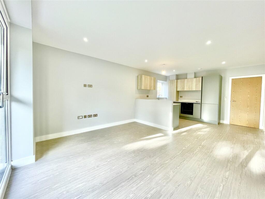 Additional image 2 of Wortley Road, Highcliffe On Sea, Christchurch, Dorset, BH23