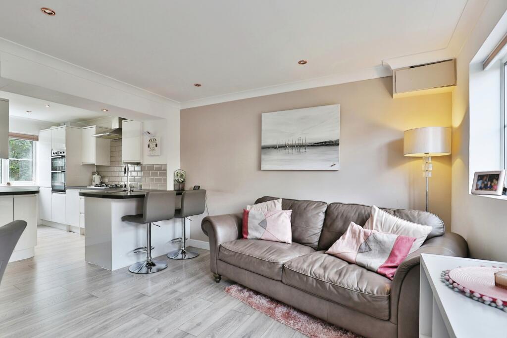 Additional image 5 of Queens Road, BOURNEMOUTH, Dorset, BH2