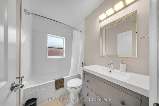 Additional image 21 of 126 West 26th St