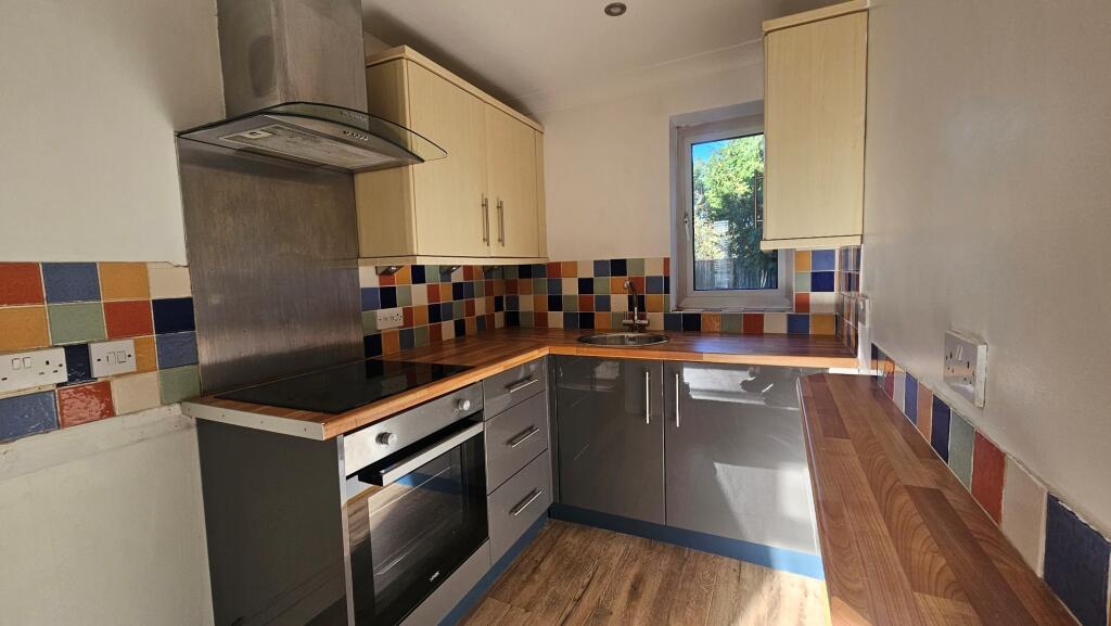 Additional image 10 of **3 Bed Ground Floor Flat Stanfield Road**