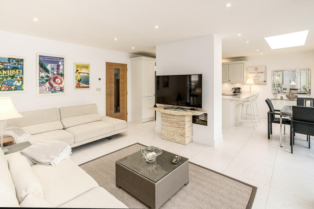 Additional image 4 of Pebble Lane, Ferring, BN12