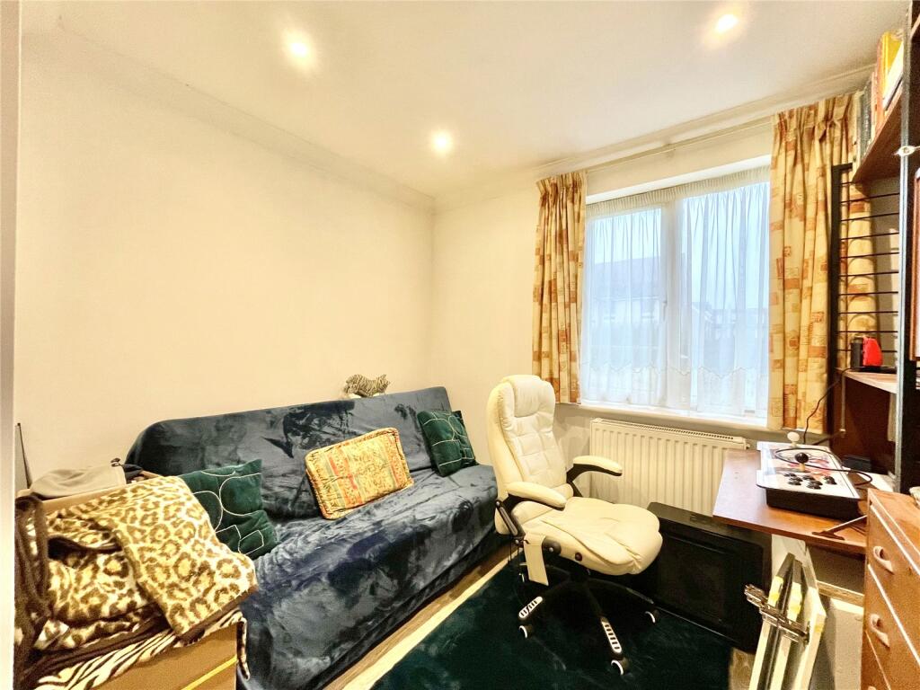 Additional image 7 of Stuart Road, Highcliffe On Sea, Christchurch, Dorset, BH23