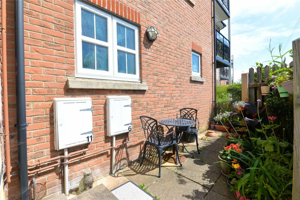 Additional image 13 of Whitefield Road, New Milton, Hampshire, BH25