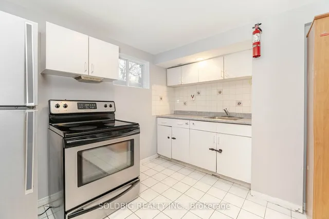 Additional image 5 of 4 Strathavon Dr