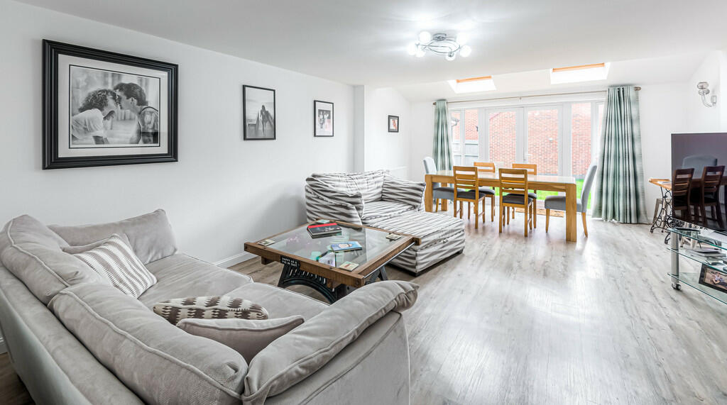 Additional image 4 of Ernest Fitches Way, Littlehampton