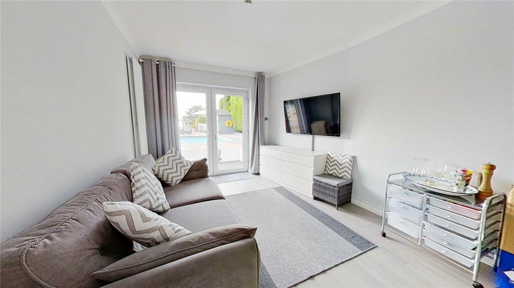 Additional image 16 of Fairview Road, North Lancing, West Sussex, BN15