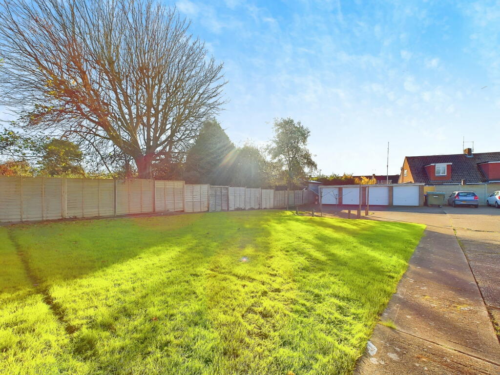 Additional image 8 of Sompting Road, Lancing, BN15 9LB