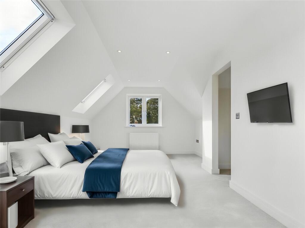 Additional image 12 of Forest Close, Highcliffe, Christchurch, BH23