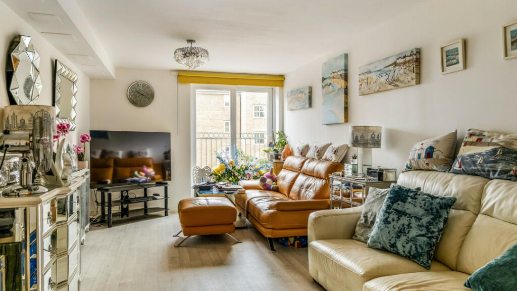 Additional image 4 of Harriet Place, Shoreham-By-Sea, BN43 5PG