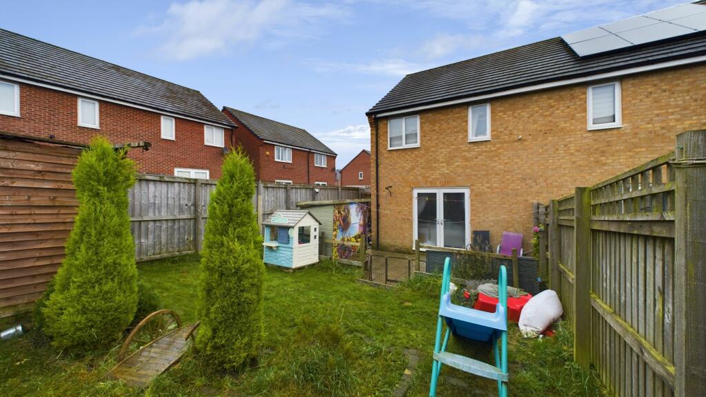 Additional image 13 of Busk Ing Close, Bradford, BD6