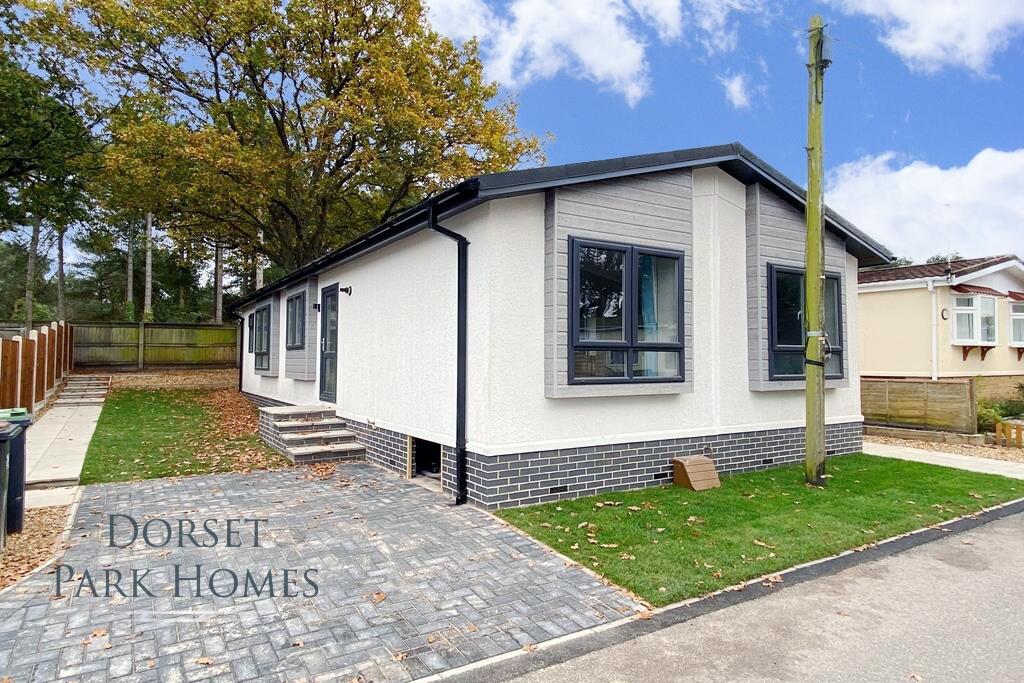 Additional image 3 of Oaktree Park, St Leonards, Ringwood