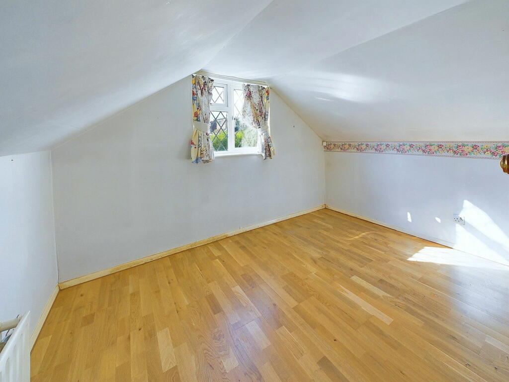 Additional image 8 of Rosslyn Avenue, Shoreham-by-Sea