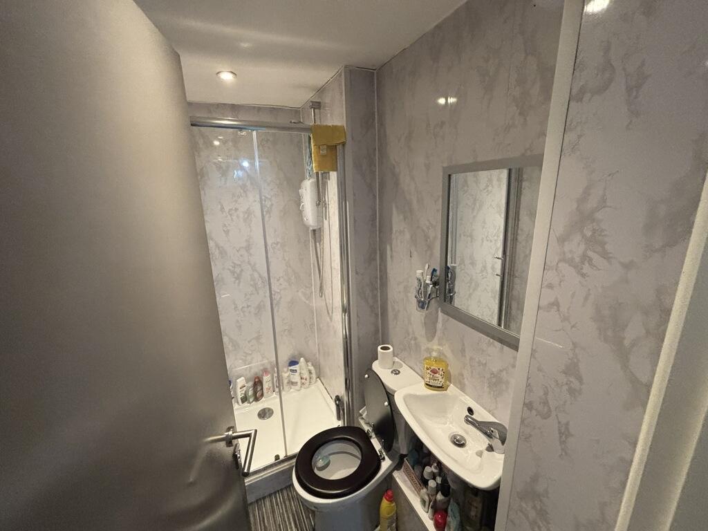 Additional image 8 of 413/413A HALLIWELL ROAD, BOLTON, GREATER MANCHESTER, BL1 8DE