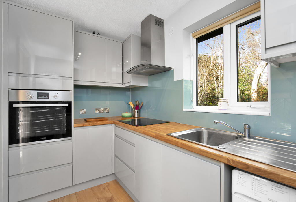 Additional image 4 of The Courtyard, Worthing, West Sussex