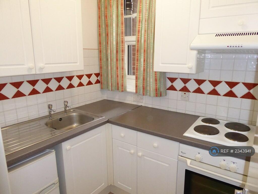 Additional image 13 of Royal Parade, Eastbourne, BN22