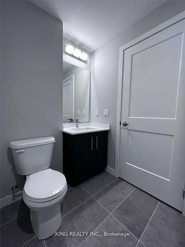 Additional image 16 of 15 Queen St Unit 2004