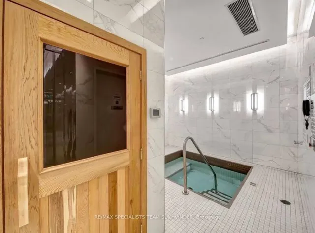 Additional image 23 of 50 Ordnance St Unit 2703