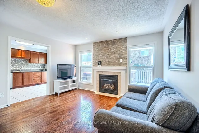 Additional image 13 of 733 Edwards Ave