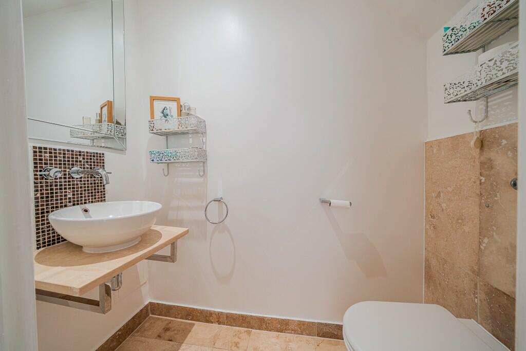 Additional image 9 of Homefield Close, BH23