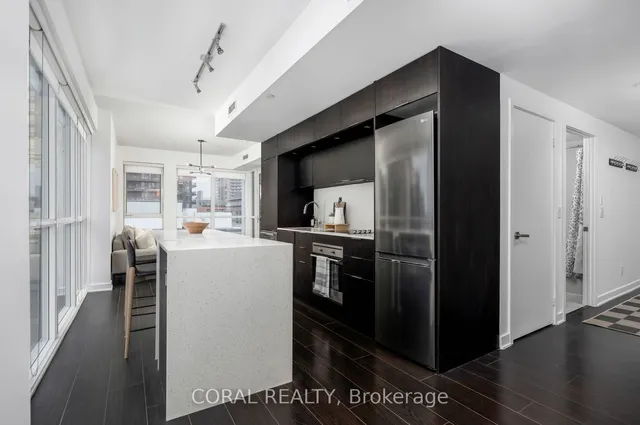 Additional image 16 of 170 Sumach St Unit 713