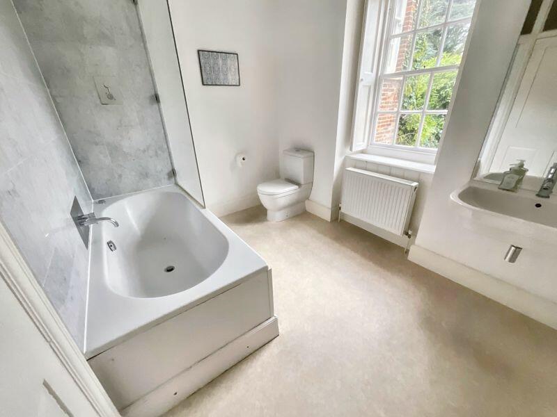 Additional image 19 of CHRISTCHURCH TOWN CENTRE