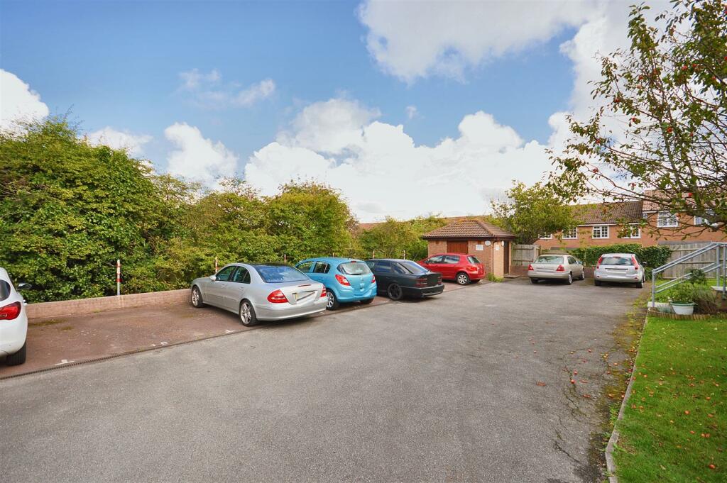 Additional image 10 of Snowdon Close, Eastbourne