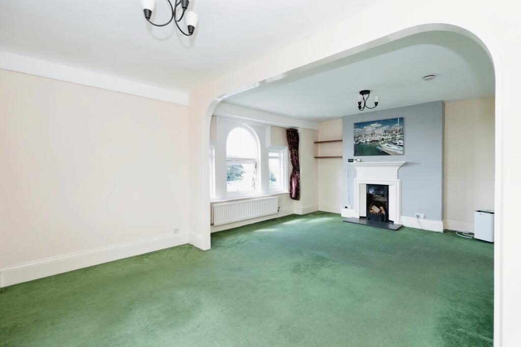 Additional image 6 of South Terrace, Littlehampton, BN17