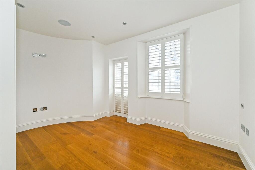 Additional image 6 of High Street, Arundel, West Sussex, BN18