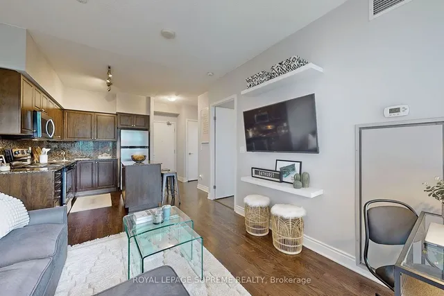 Additional image 8 of 215 Fort York Blvd Unit 314