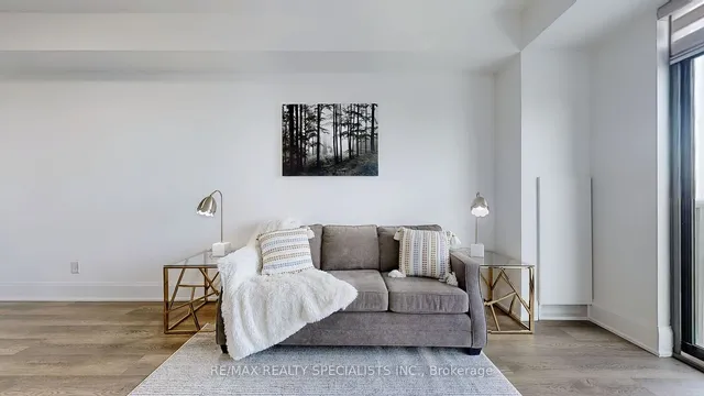 Additional image 37 of 45 Yorkland Blvd Unit 1105