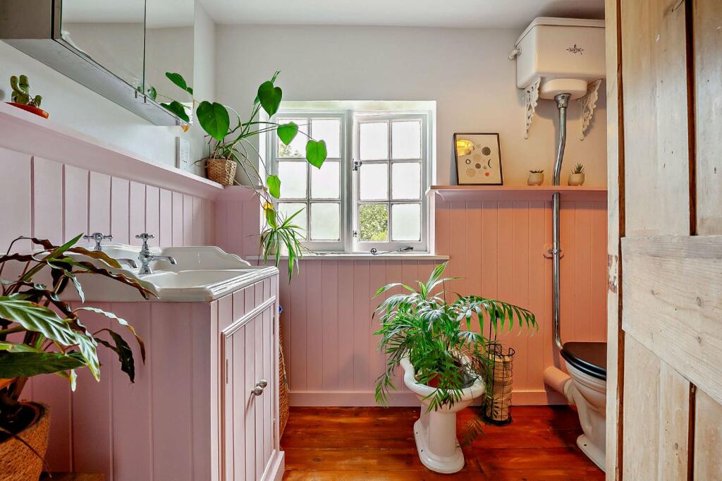 Additional image 17 of Back Lane, Milton Street, Polegate, East Sussex