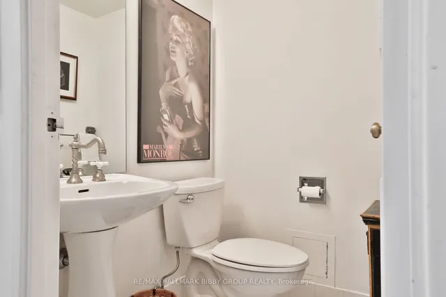 Additional image 33 of 80 Front St Unit 704