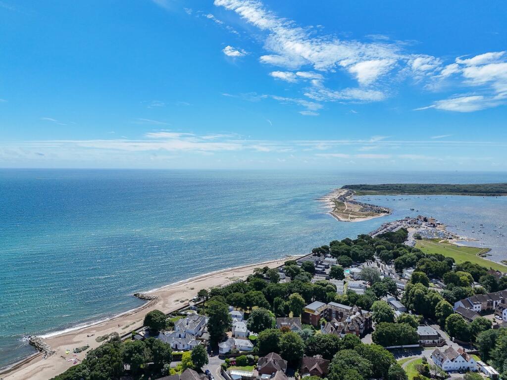 Additional image 26 of Capesthorne, Mudeford, Christchurch, BH23