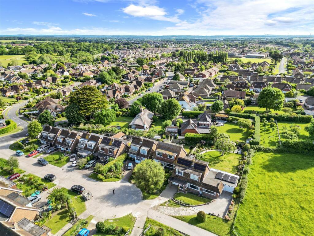 Additional image 18 of Filching Close, Wannock, Polegate