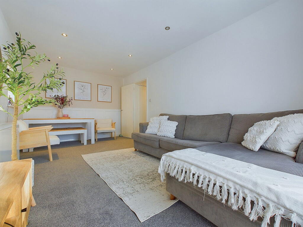 Additional image 12 of Sompting Road, Lancing, BN15 9LB