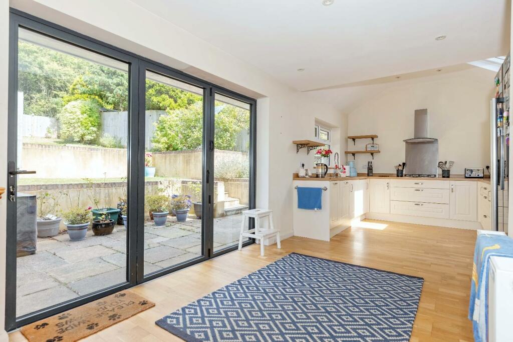 Additional image 14 of Slonk Hill Road, Shoreham-By-Sea