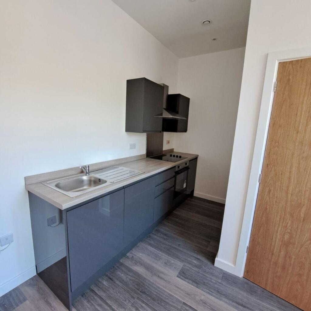 Additional image 5 of Card House, Bingley Road, Bradford, BD9