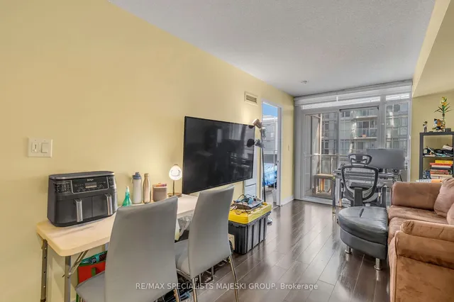 Additional image 11 of 21 Iceboat Terr Unit 1705