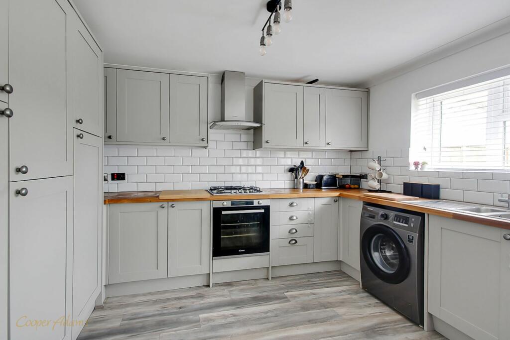 Additional image 2 of Oakcroft Gardens, Littlehampton, BN17