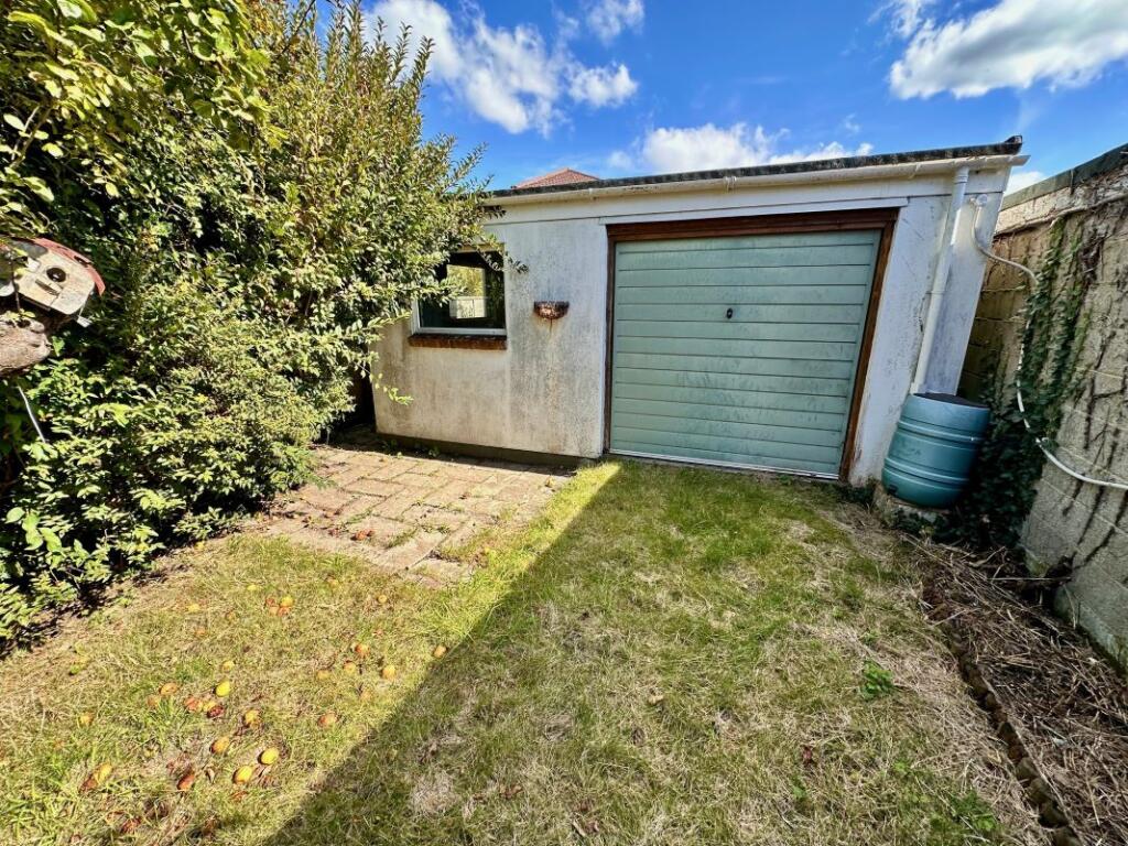 Additional image 18 of 15 York Road, Broadstone, Dorset, BH18 8EW