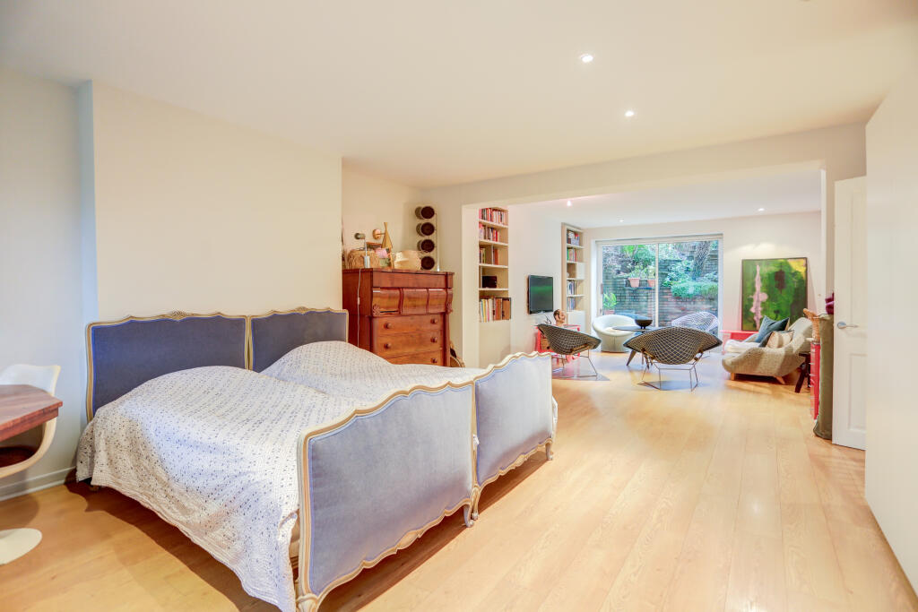 Additional image 21 of Montpelier Crescent, Brighton, East Sussex, BN1