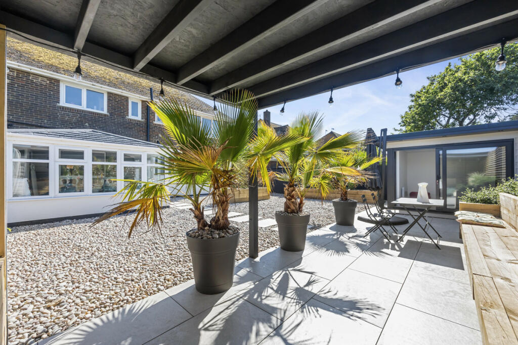 Additional image 4 of Marine Crescent, Goring-by-sea, BN12