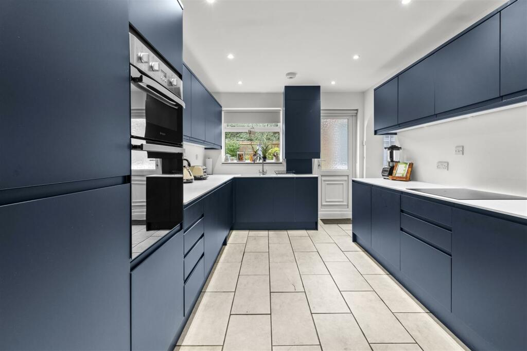 Additional image 14 of Glen Close, Polegate