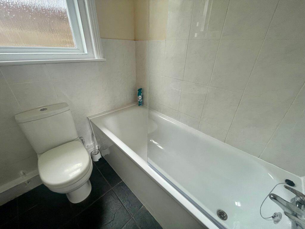 Additional image 6 of STUDENT FIVE DOUBLE BEDROOMS, CHARMINSTER