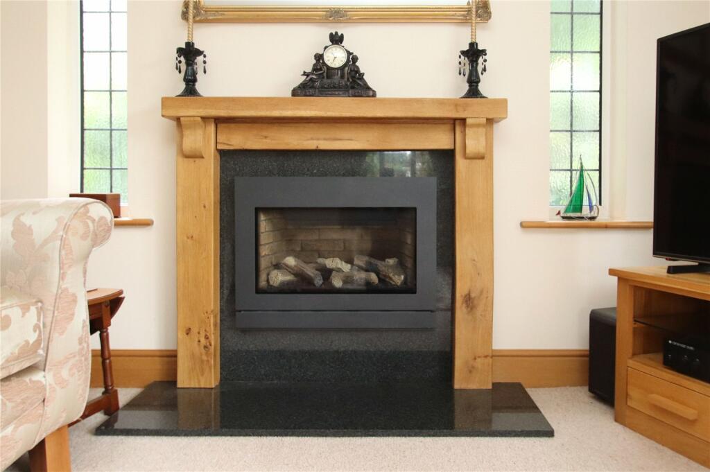 Additional image 6 of Wisteria Drive, Verwood, Dorset, BH31